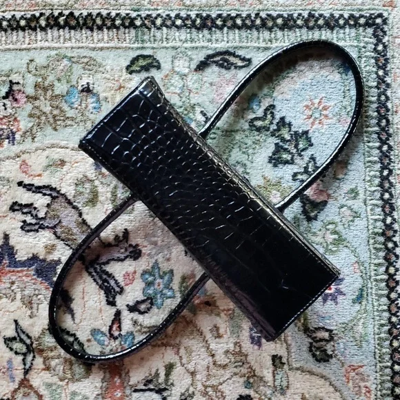 LIZ CLAIBORNE Hand Bag Faux Alligator/Croc Patent Leather Black - Picture 7 of 10